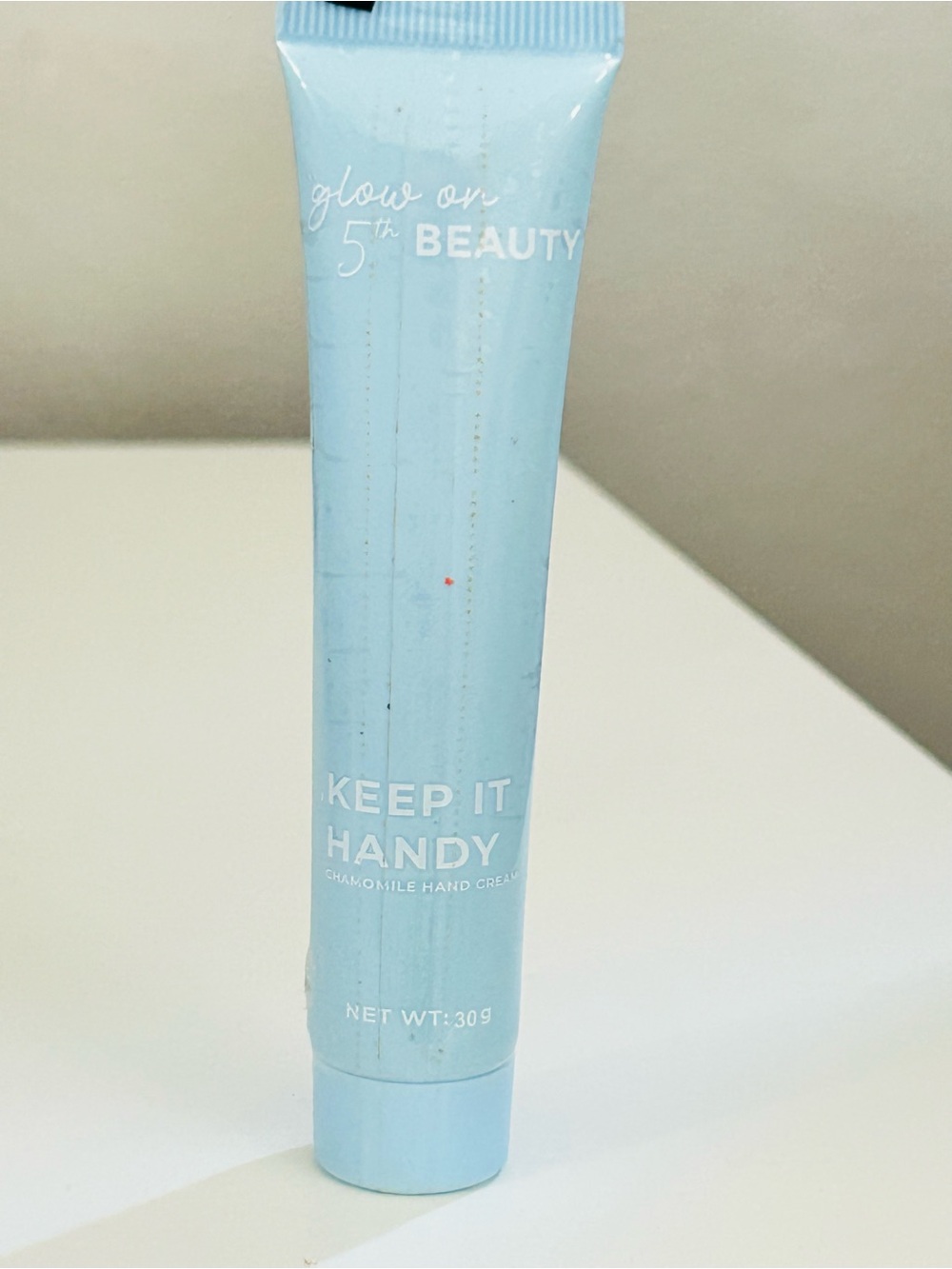 Glow On 5th Beauty Keep It Handy Chamomile Hand Cream - Light Blue